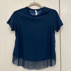 Lululemon quick pace top